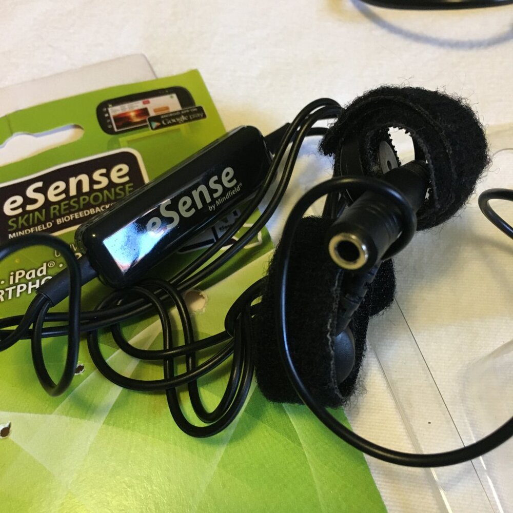Mindfield eSense Skin Response Biofeedback GSR Device Complete Box - Picture 3 of 5